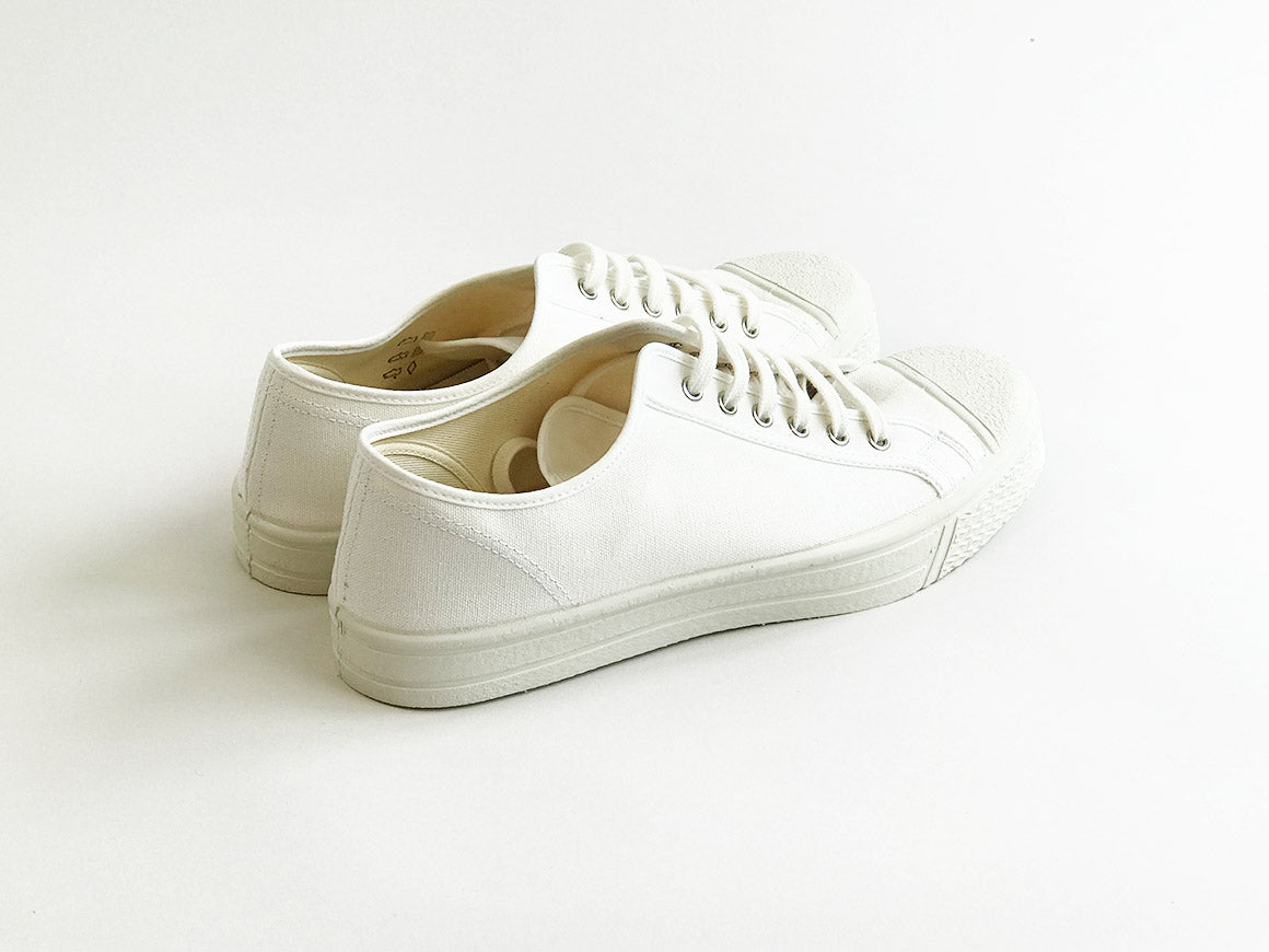 USR Low White | Men's canvas sneaker (vegan friendly)