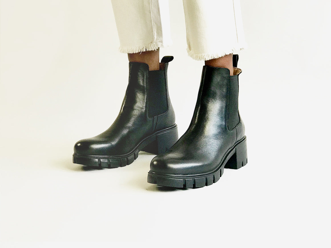 PORGI | Women's minimal leather Chelsea boot